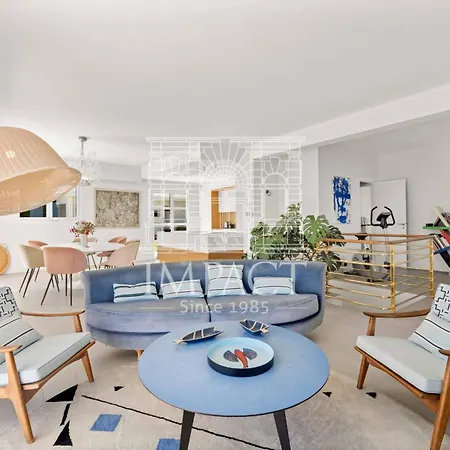 Ref 2182 - Seasonal In Golfe-juan - 190 M Villa Cannes